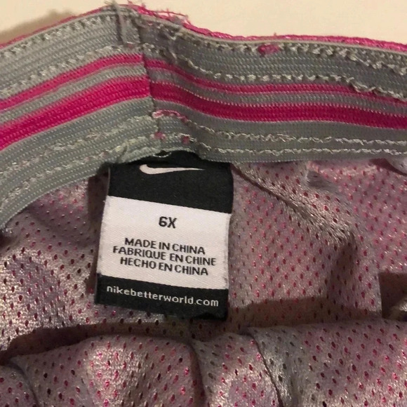 NIKE EUC GIRLS PINK SHORTS BOTTOMS SUMMER SPRING ATHLETIC BEACH CASUAL SIZE 6X - Picture 3 of 4